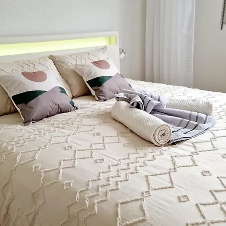 Apartment Moderne Treeland - Basel - Airport Saint-Louis (Haut-Rhin)