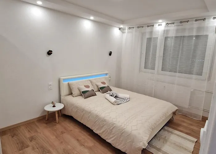 Moderne Treeland - Basel - Airport * Saint-Louis (Haut-Rhin)