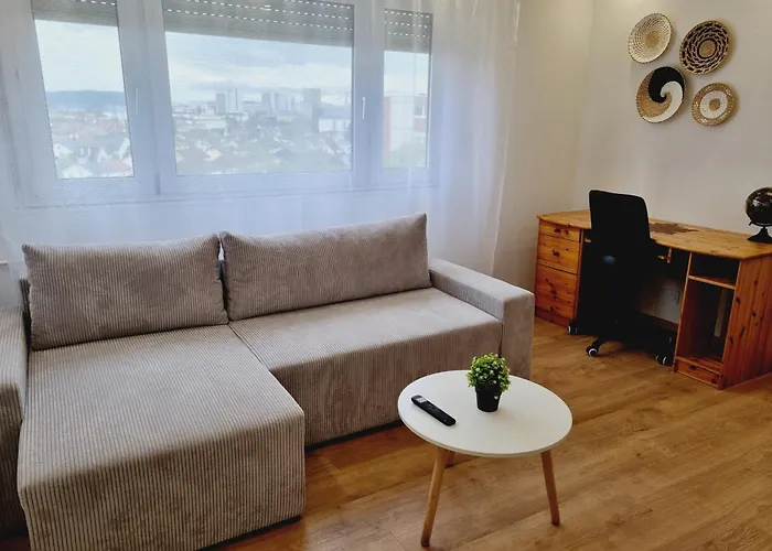 Moderne Treeland - Basel - Airport Apartamento *